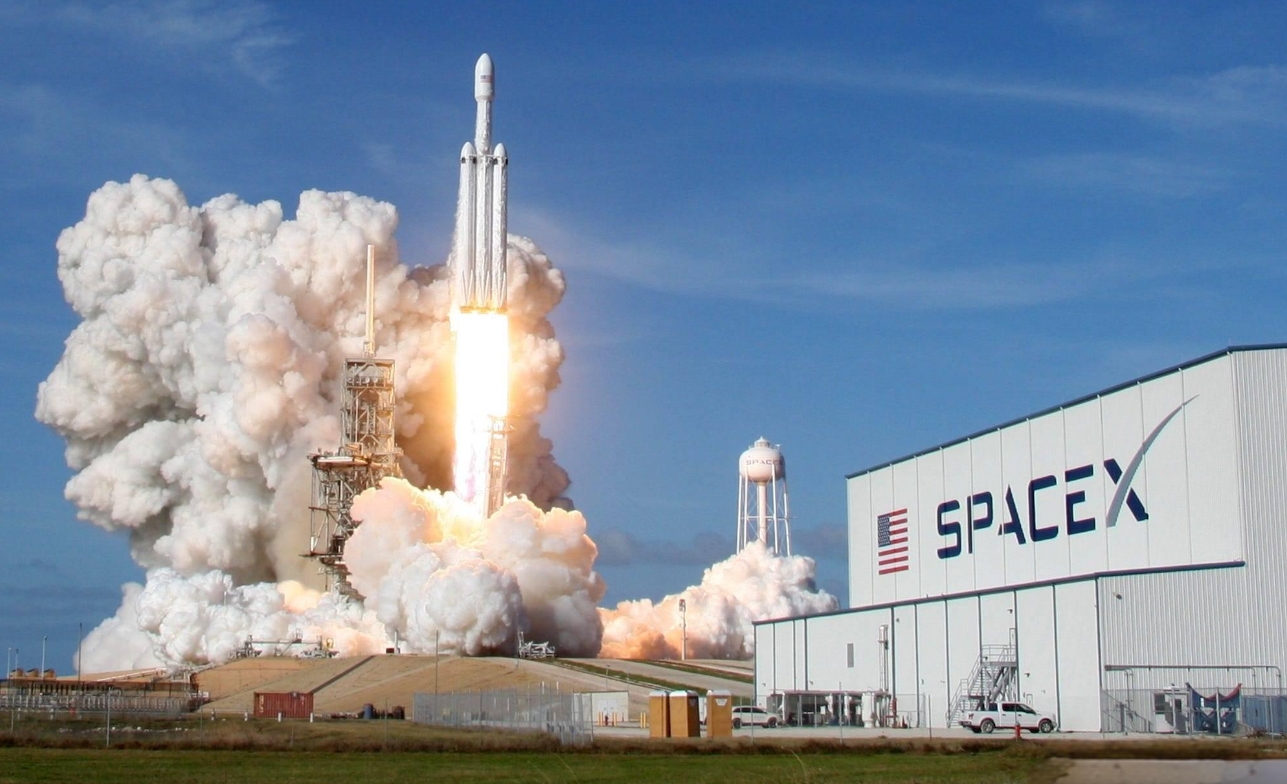 SpaceX 迅速恢复发射节奏,周末连发 3 枚猎鹰 9 号火箭