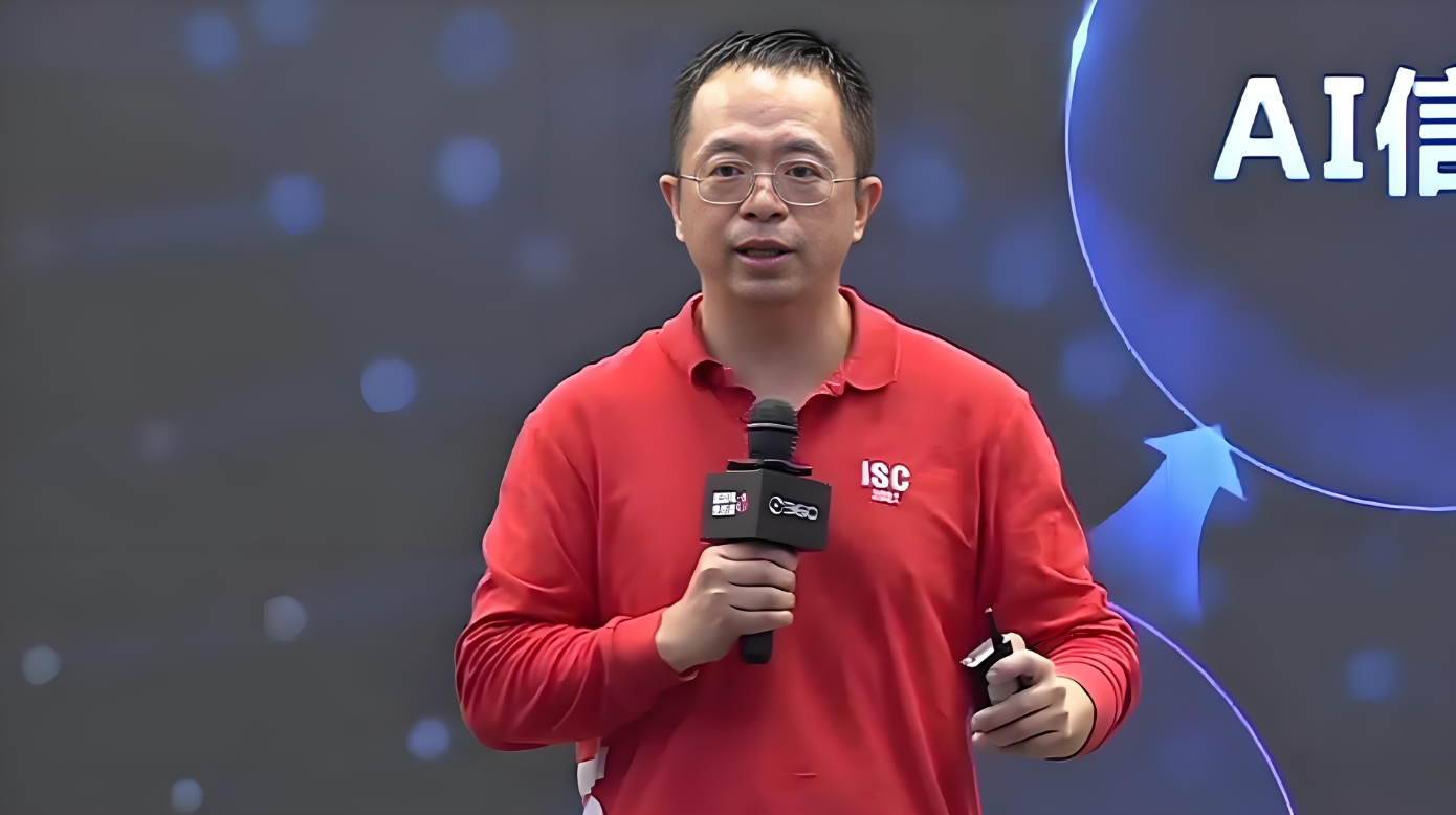 看着都疼！周鸿祎实测埃安昊铂“车门防夹”功能结果惨遭夹手