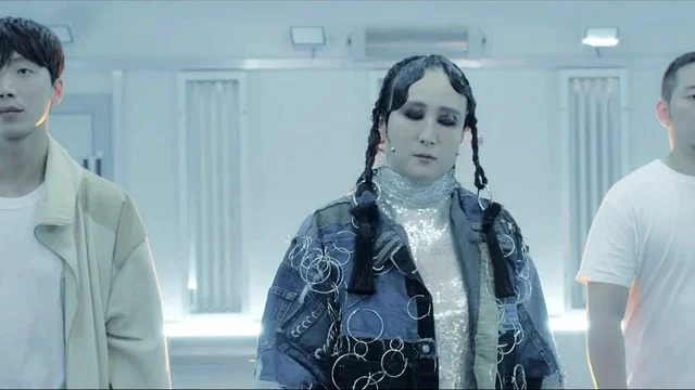 BUFFALO Feat-鲜于贞雅